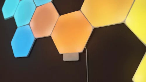 Wall Panel Hexagon Set (9 Panels) + Hue Wall Light Module Starter Set